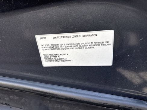 Used 2022 Tesla Model X image 11