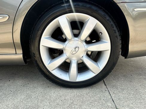 Used 2005 INFINITI Q45 w/ (P01) Premium Pkg RWD image 43