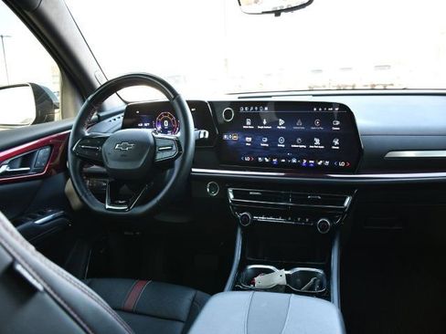 Used 2024 Chevrolet Traverse RS w/ LPO, Floor Liner Package image 22