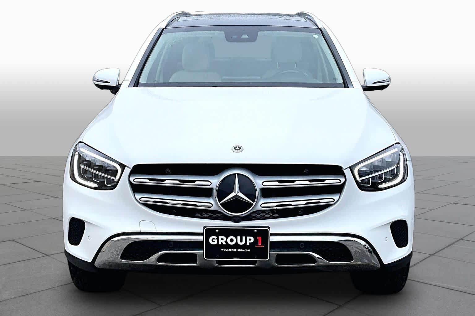 Used 2022 Mercedes-Benz GLC 300 image 4