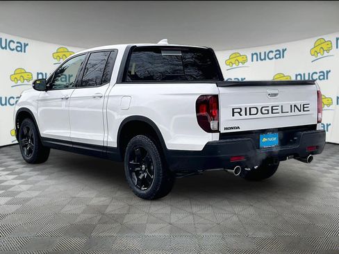New 2026 Honda Ridgeline Black Edition image 5