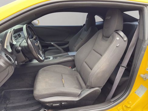 Used 2013 Chevrolet Camaro SS RWD image 17