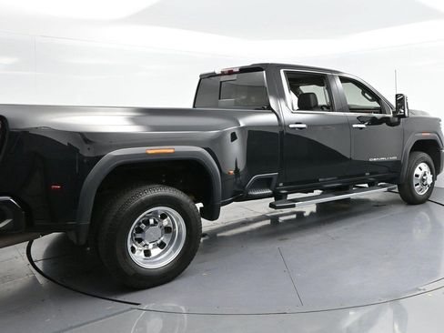 Used 2024 GMC Sierra 3500 Denali w/ Denali Reserve Package AWD/4WD image 5