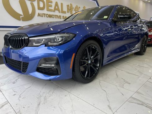 Used 2022 BMW 330i xDrive Sedan w/ M Sport Package AWD/4WD image 4
