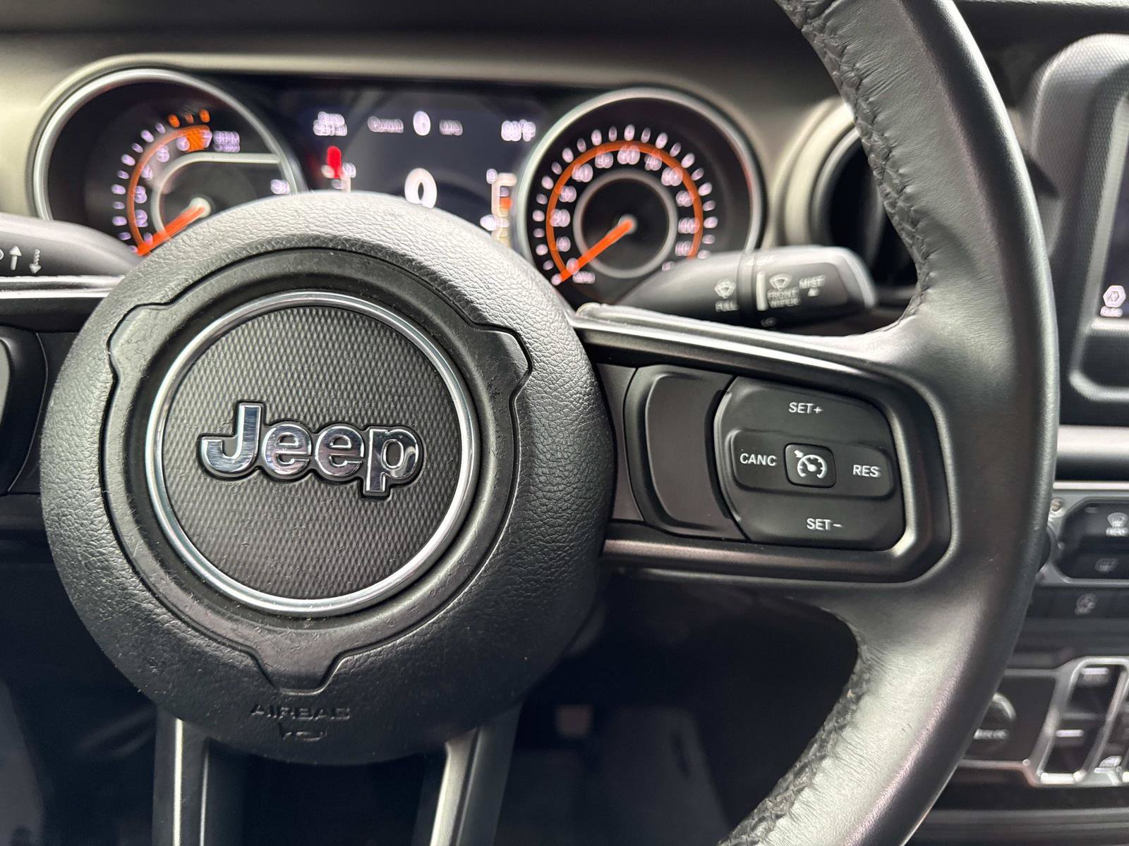 Used 2018 Jeep Wrangler Unlimited Sport S AWD/4WD image 16