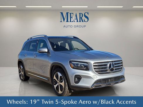 Used 2025 Mercedes-Benz GLB 250 image 8
