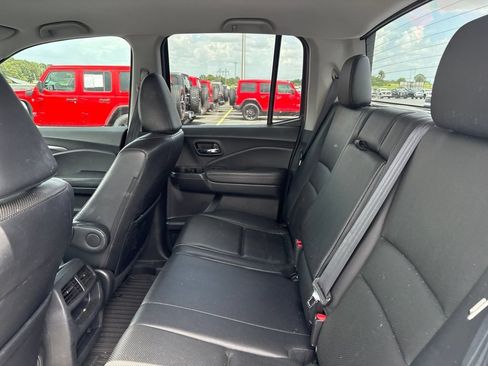 Used 2017 Honda Ridgeline RTL image 13