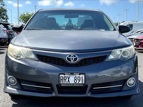 Used 2012 Toyota Camry SE FWD image 6