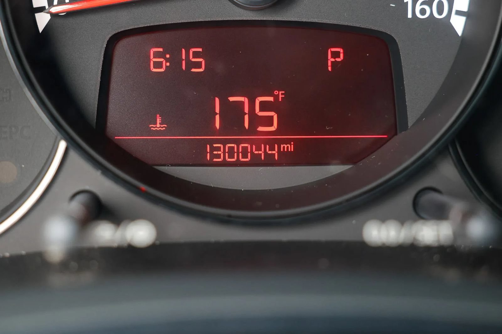 Used 2016 Volkswagen Beetle 1.8T FWD image 42