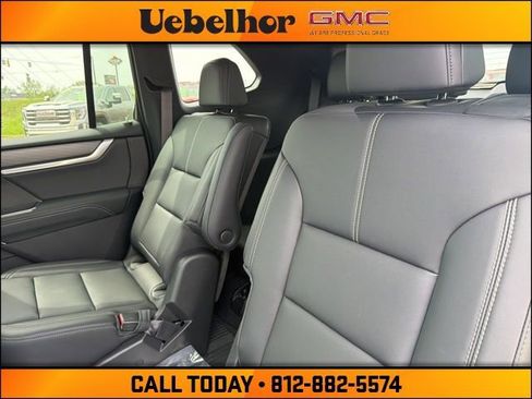 New 2026 GMC Acadia Elevation w/ Elevation Premium Package FWD image 20