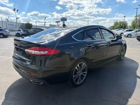 Used 2019 Ford Fusion Titanium FWD image 7
