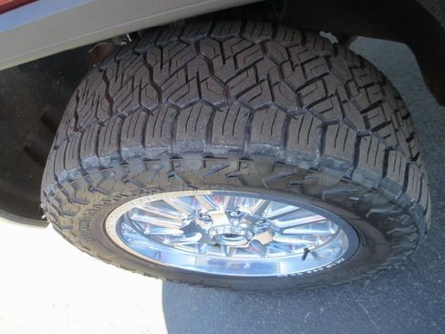 Used 2017 GMC Sierra 1500 SLT image 13