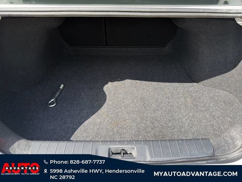 Used 2025 Nissan Sentra SV w/ All-Weather Package FWD image 29