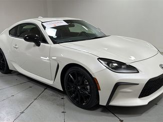 Used 2024 Toyota GR86 Premium video 3