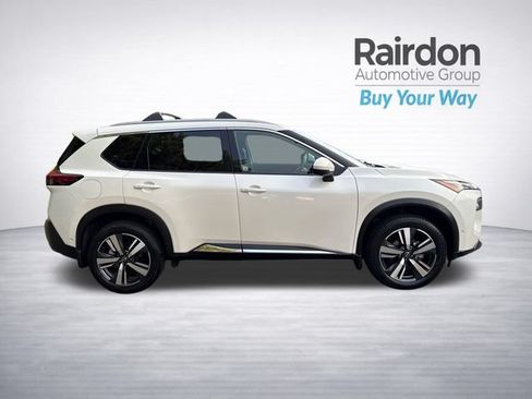 Used 2023 Nissan Rogue SL w/ SL Premium Package AWD/4WD image 8