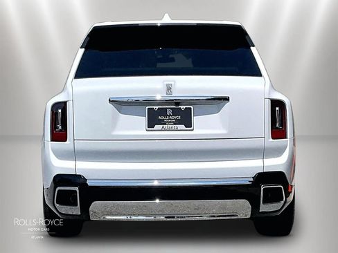 Certified 2025 Rolls-Royce Cullinan AWD/4WD image 4