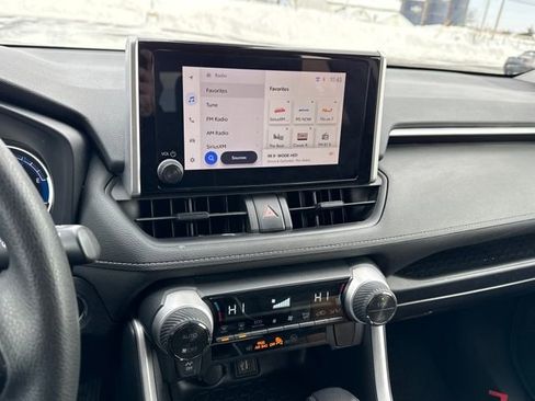 Used 2024 Toyota RAV4 Woodland Edition image 19