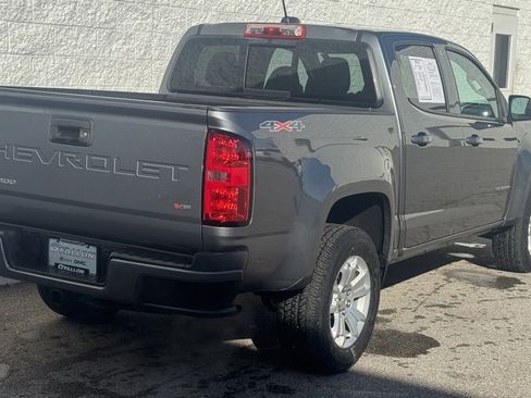 Used 2022 Chevrolet Colorado LT w/ LT Convenience Package image 6