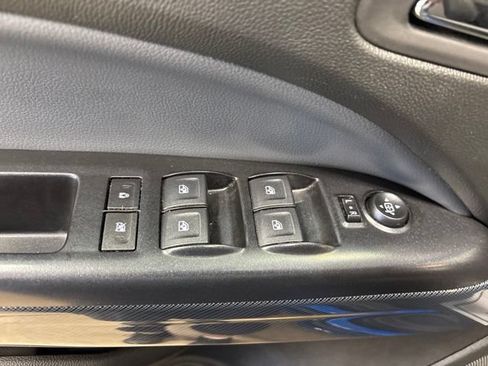 Used 2019 Chevrolet Colorado Z71 AWD/4WD image 33