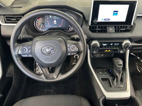 Used 2024 Toyota RAV4 LE FWD image 18