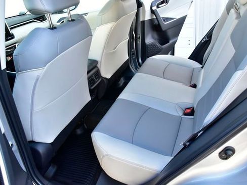 New 2025 Toyota RAV4 XLE Premium image 11