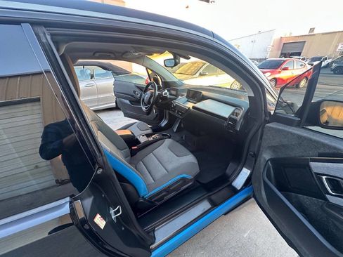 Used 2018 BMW i3 Base 4dr Hatchback image 14