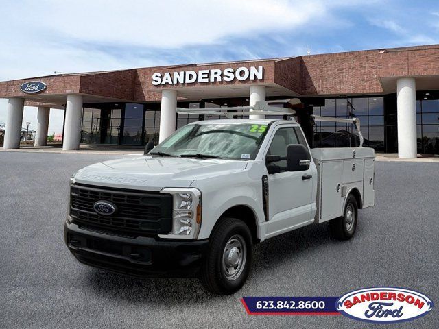 Used 2025 Ford F250 XL RWD image 5