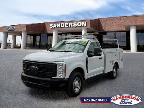 Used 2025 Ford F250 XL RWD image 5