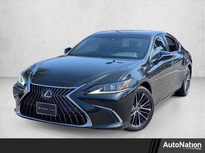 Used 2022 Lexus ES 300h w/ Premium Package