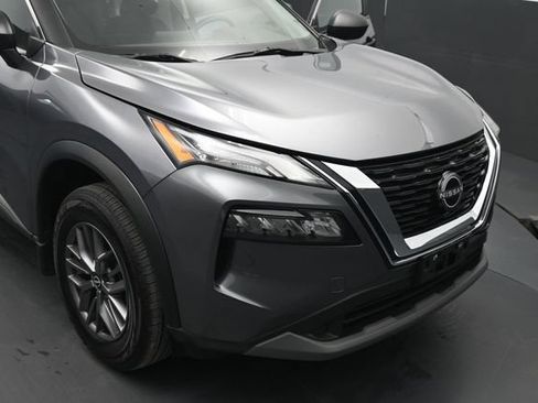 Used 2023 Nissan Rogue S AWD/4WD image 40