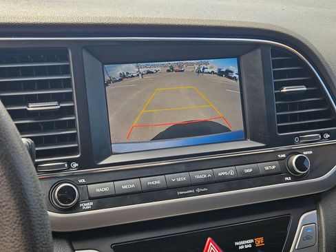 Used 2018 Hyundai Elantra SEL w/ Cargo Package FWD image 21