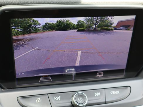 Used 2021 Chevrolet Blazer LT FWD image 27