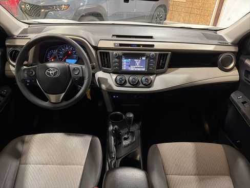 Used 2014 Toyota RAV4 LE image 26