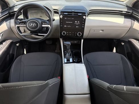 Used 2023 Hyundai Tucson SE AWD/4WD image 11