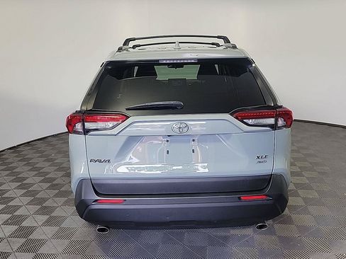 Used 2019 Toyota RAV4 XLE w/ All Weather Liner Package AWD/4WD image 5