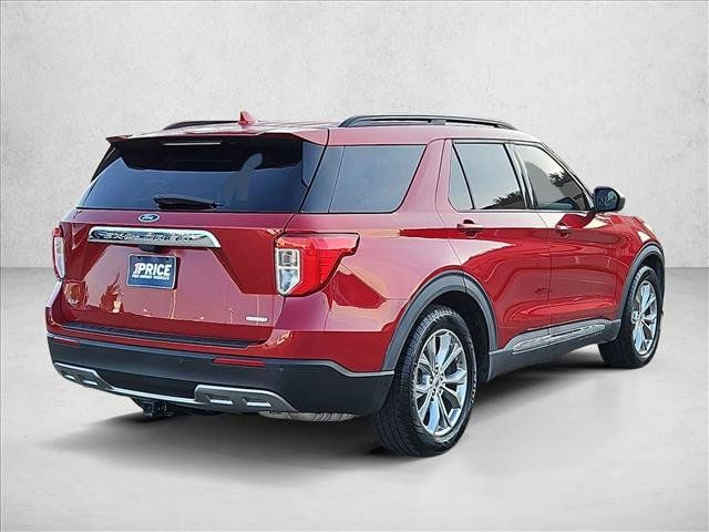 Used 2020 Ford Explorer XLT w/ Equipment Group 202A RWD image 5