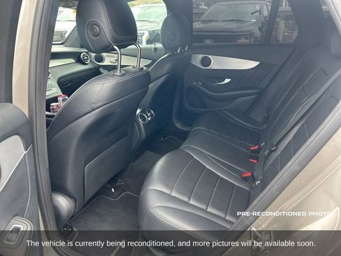 Used 2019 Mercedes-Benz GLC 300 image 8