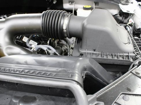 Used 2024 Ford F150 Lariat image 31