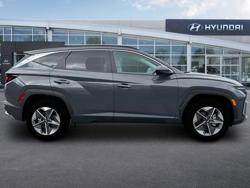 New 2026 Hyundai Tucson SEL image 9