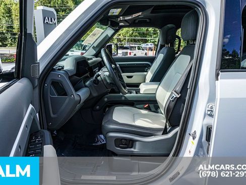 Used 2023 Land Rover Defender 110 X-Dynamic SE AWD/4WD image 18