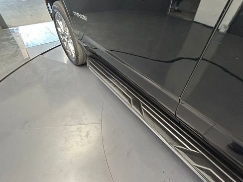 Used 2022 Chevrolet Tahoe LT w/ LT Signature Plus Package image 38