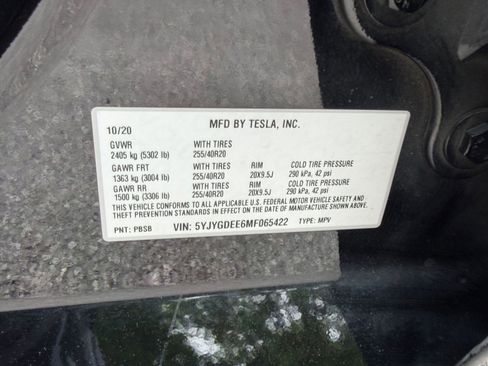 Used 2021 Tesla Model Y Long Range AWD/4WD image 19