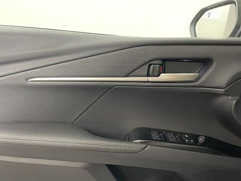 New 2026 Toyota Camry XSE AWD/4WD image 18