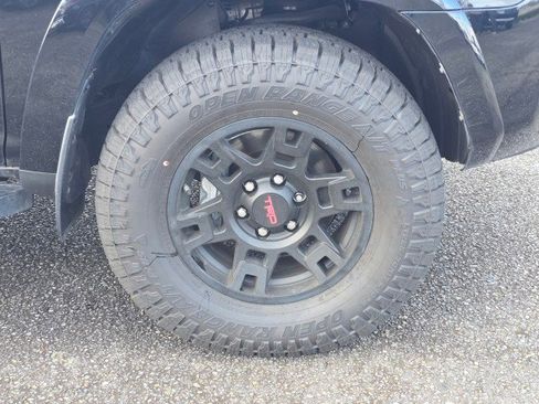 Used 2021 Toyota 4Runner TRD Off-Road Premium w/ Moonroof Package image 9