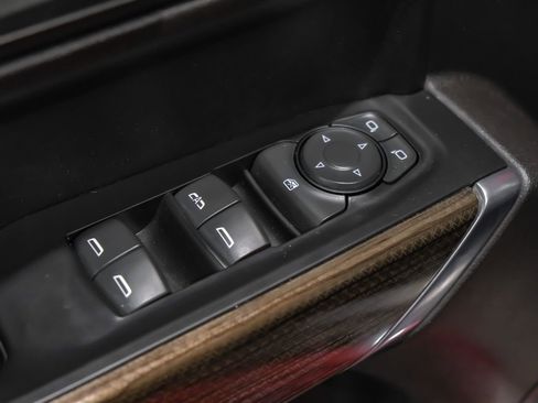 Used 2021 Chevrolet Silverado 1500 LT Trail Boss w/ Convenience Package II image 41