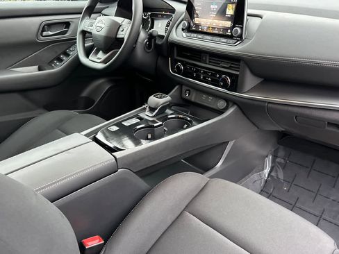 New 2026 Nissan Rogue S image 16