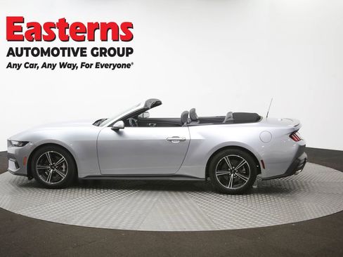 Used 2025 Ford Mustang Premium RWD image 57