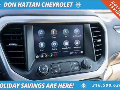 Used 2023 GMC Acadia SLT image 9