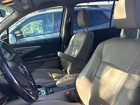 Used 2019 Honda Pilot EX-L image 6