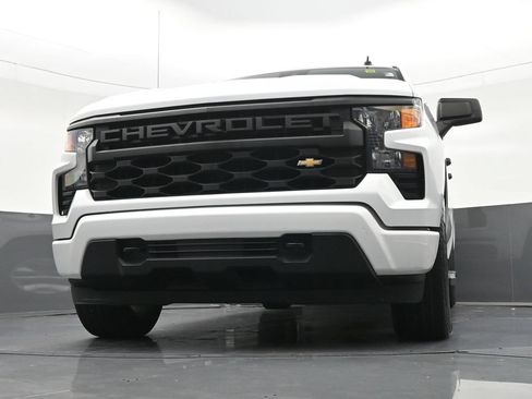 Used 2023 Chevrolet Silverado 1500 Custom RWD image 31
